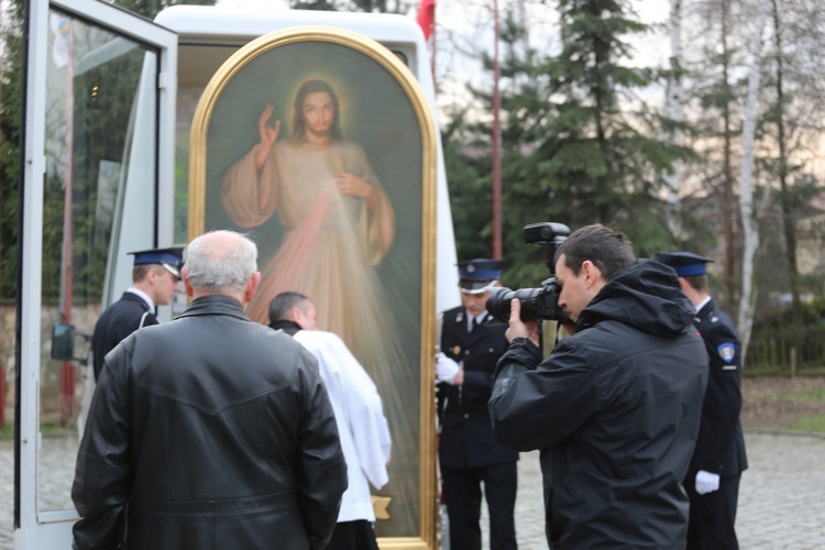 Znaki miłosierdzia u św. Józefa w Oświęcimiu