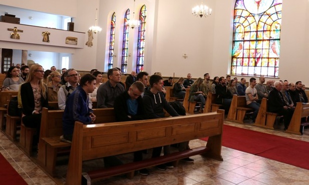 W kursie uczestniczyło ponad 60 fotografów i kamerzystów