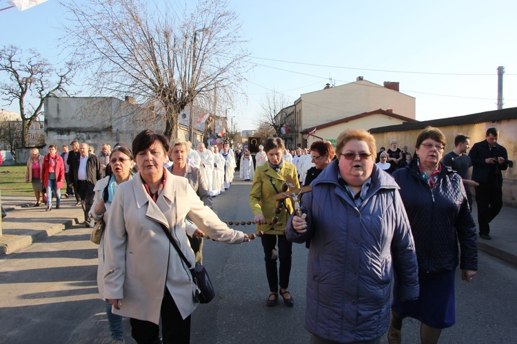 Powitanie ikony MB Częstochowskiej w Żychlinie