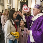 Kardynał Nycz pobłogosławił wszystkie dzieci