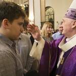 Kardynał Nycz pobłogosławił wszystkie dzieci