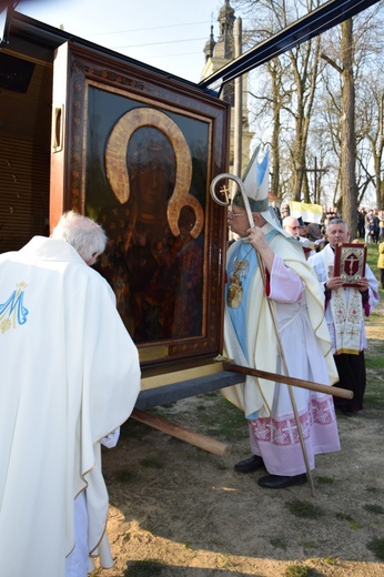 Powitanie ikony MB Częstochowskiej w Suserzu