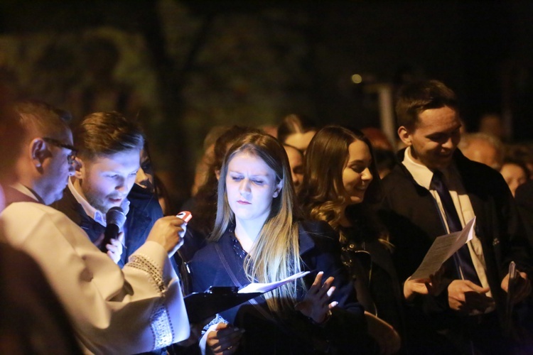 Papieska droga krzyżowa w Dębicy