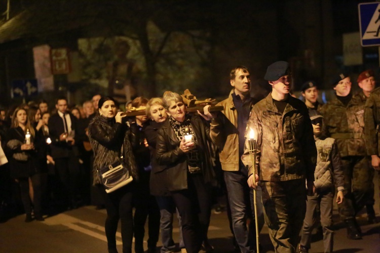 Papieska droga krzyżowa w Dębicy