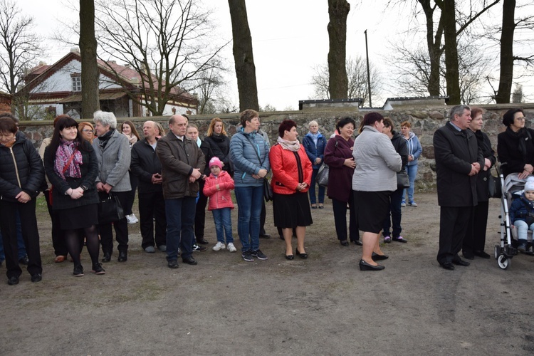 Powitanie ikony MB Częstochowskiej w Trębkach