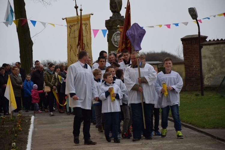 Powitanie ikony MB Częstochowskiej w Trębkach