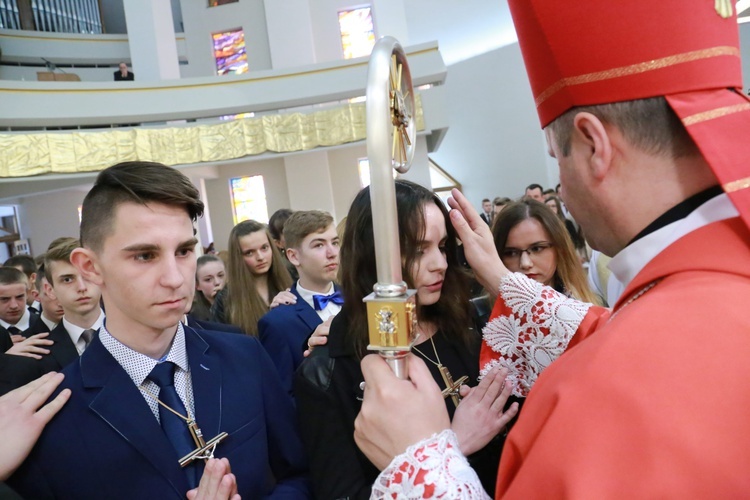 Bierzmowanie w Moszczenicy