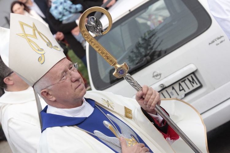 Powitanie ikony MB Częstochowskiej w Bedlnie