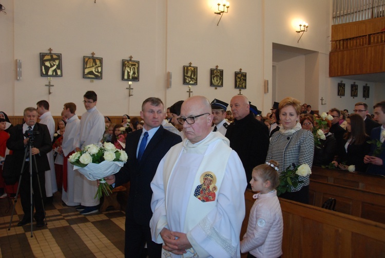 Powitanie ikony MB Częstochowskiej w Bedlnie