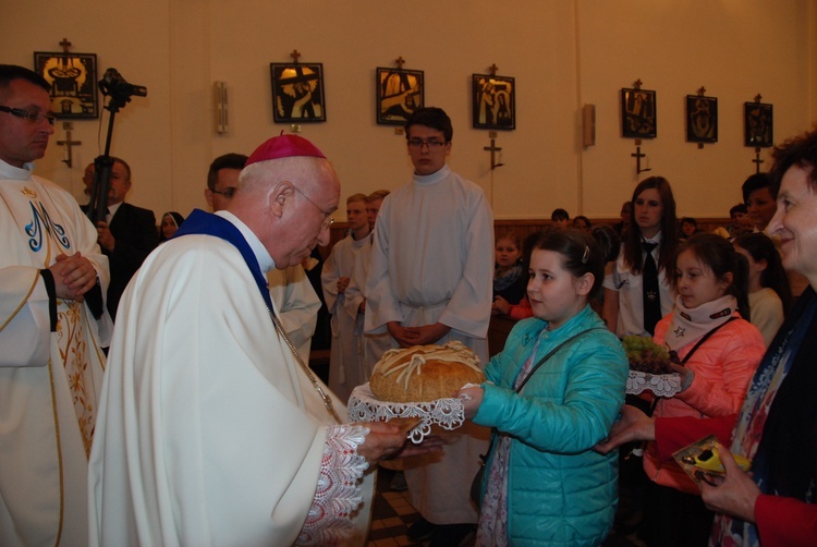 Powitanie ikony MB Częstochowskiej w Bedlnie