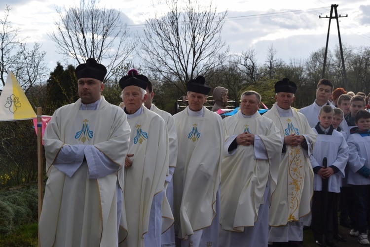 Powitanie ikony MB Częstochowskiej w Pleckiej Dąbrowie