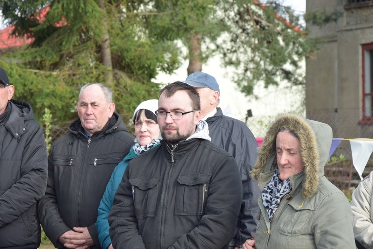 Powitanie ikony MB Częstochowskiej w Pleckiej Dąbrowie