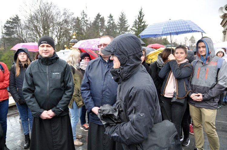 Pielgrzymka maturzystów na Jasną Górę, cz. III