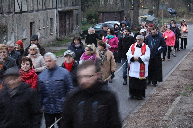 Miejska Droga Krzyżowa. Głuszyca