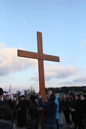 Droga Krzyżowa na Majdanku