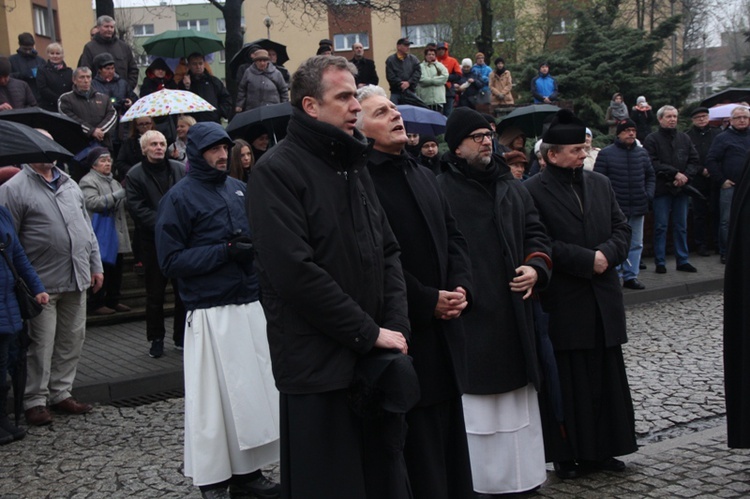 Droga Krzyżowa ulicami Katowic