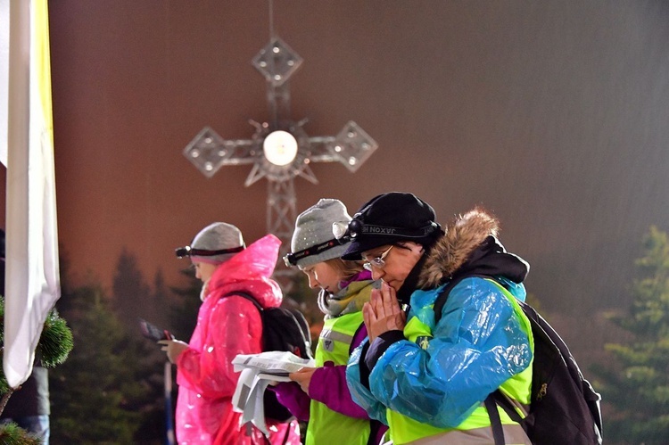 Ekstremalna Droga Krzyżowa Zakopane-Ludźmierz