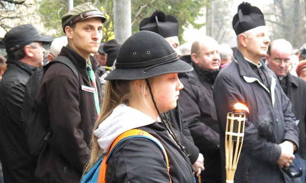 Krzyż na ulicach Bielska-Białej