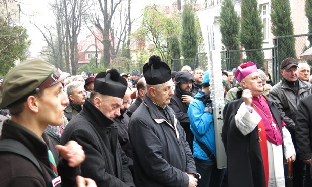 Krzyż na ulicach Bielska-Białej