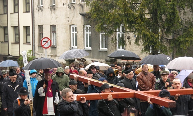 Krzyż na ulicach Bielska-Białej