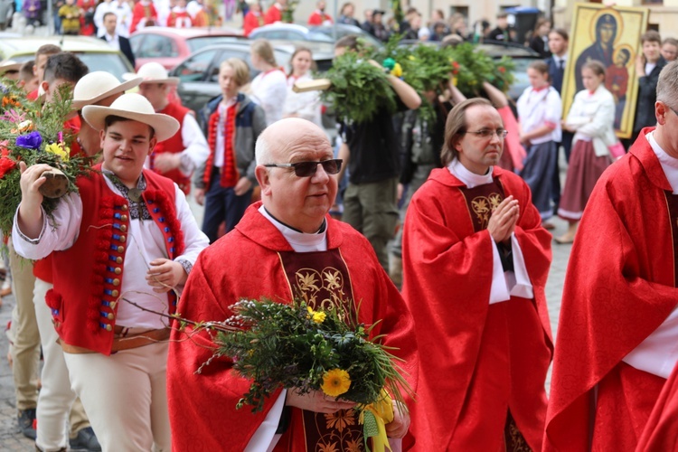 Niedziela Palmowa młodych w bielskiej katedrze - 2017