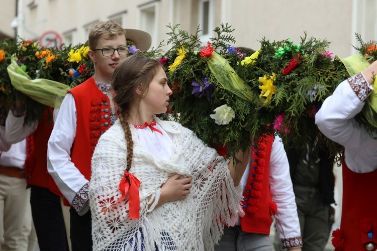 Niedziela Palmowa młodych w bielskiej katedrze - 2017