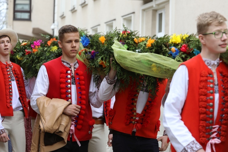 Niedziela Palmowa młodych w bielskiej katedrze - 2017