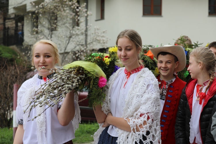 Niedziela Palmowa młodych w bielskiej katedrze - 2017