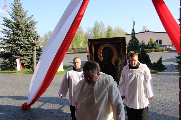 Powitanie ikony MB Częstochowskiej w WSD w Łowiczu