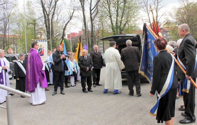 Msza pogrzebowa brata Franciszka Wieczorka w Zabrzu