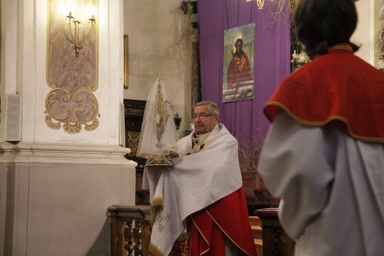 Wielki Piątek 2017