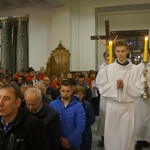 Liturgia Wielkiego Piątku w parafii NSPJ w Nowym Targu 