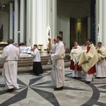 Liturgia Wielkiego Piątku w katowickiej katedrze