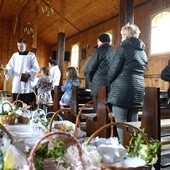 W kościele pw. Chrystusa Kapłana przy radomskim seminarium pokarmy święcili alumni III roku
