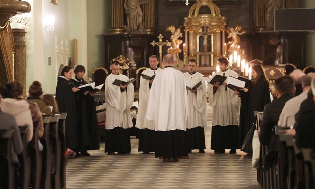 Schola Una Voce w kościele św. Marii Magdaleny