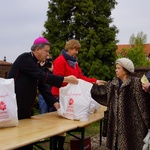 200 paczek dla najuboższych