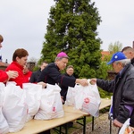 200 paczek dla najuboższych