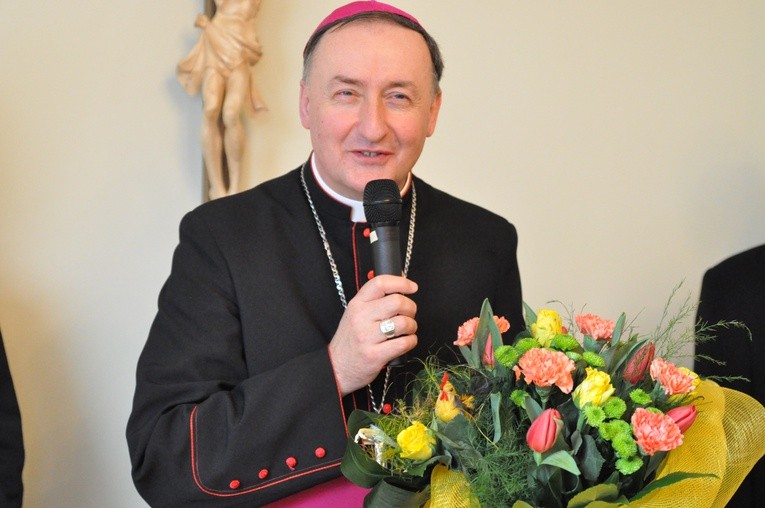 Bp Andrzej Jeż