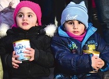 Ponad 70 proc. mieszkańców Aleppo żyje poniżej poziomu ubóstwa. Dotyczy to także  matek karmiących piersią, którym z niedożywienia  brakuje pokarmu. Stąd akcja „Mleko dla Aleppo”. 