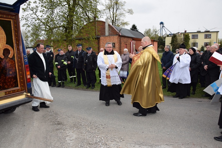 Powitanie ikony MB Częstochowskiej w Kaszewach Kościelnych