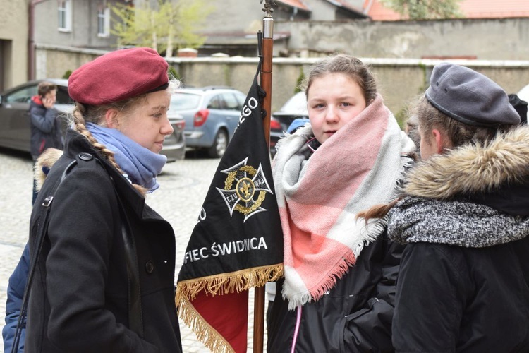 Pogrzeb ofiar katestrofy w Świebodzicach