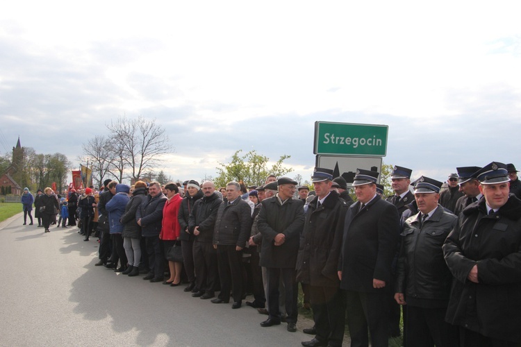 Powitanie ikony MB Częstochowskiej w Strzegocinie