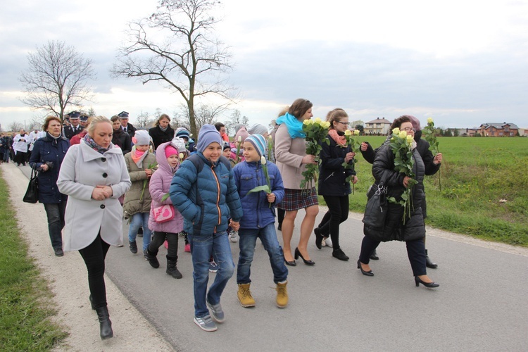 Powitanie ikony MB Częstochowskiej w Strzegocinie