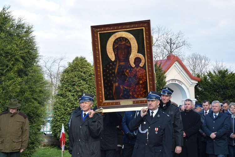 Powitanie ikony MB Częstochowskiej w Witoni