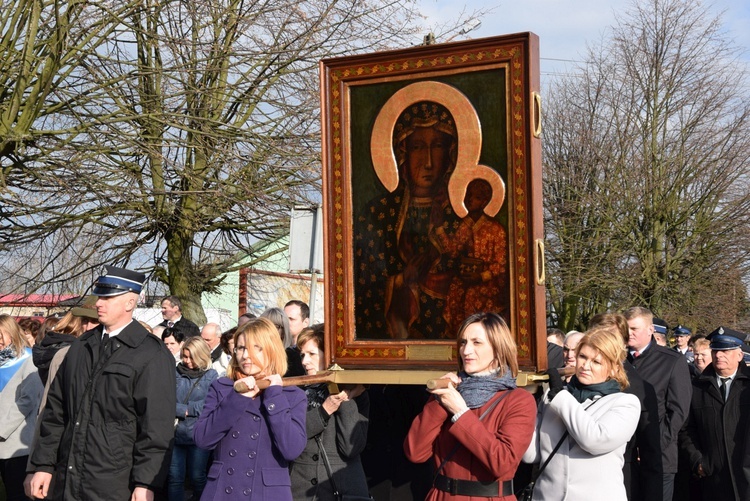 Powitanie ikony MB Częstochowskiej w Witoni