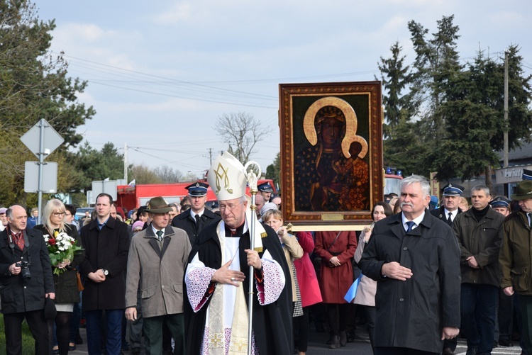 Powitanie ikony MB Częstochowskiej w Witoni