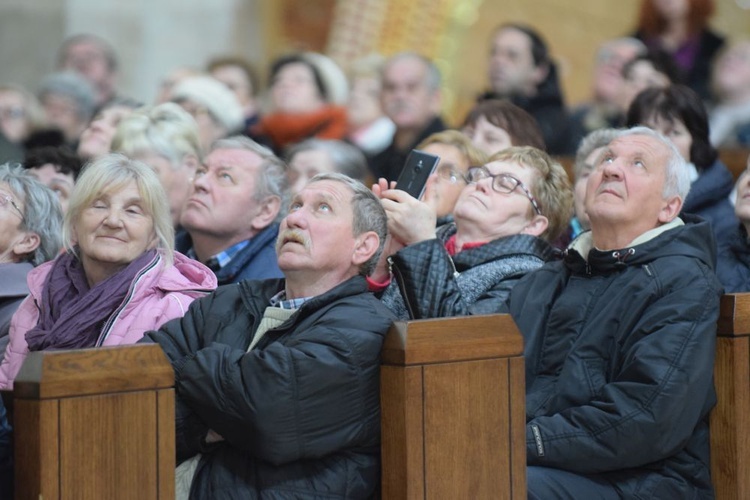 IV Diecezjalna Pielgrzymka do Sanktuarium Miłosierdzia Bożego i Sanktuarium św. Jana Pawła II. 