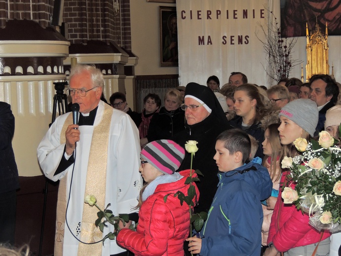 Powitanie ikony MB Częstochowskiej w parafii św. Stanisława w Kutnie