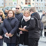 Koronka do Bożego Miłosierdzia na rynku w Koszalinie