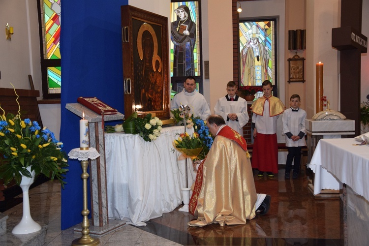 Powitanie ikony MB Częstochowskiej w Kutnie-Dybowie